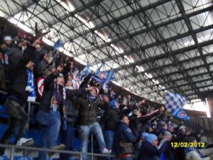 Tifosi del Novara in trasferta a San Siro